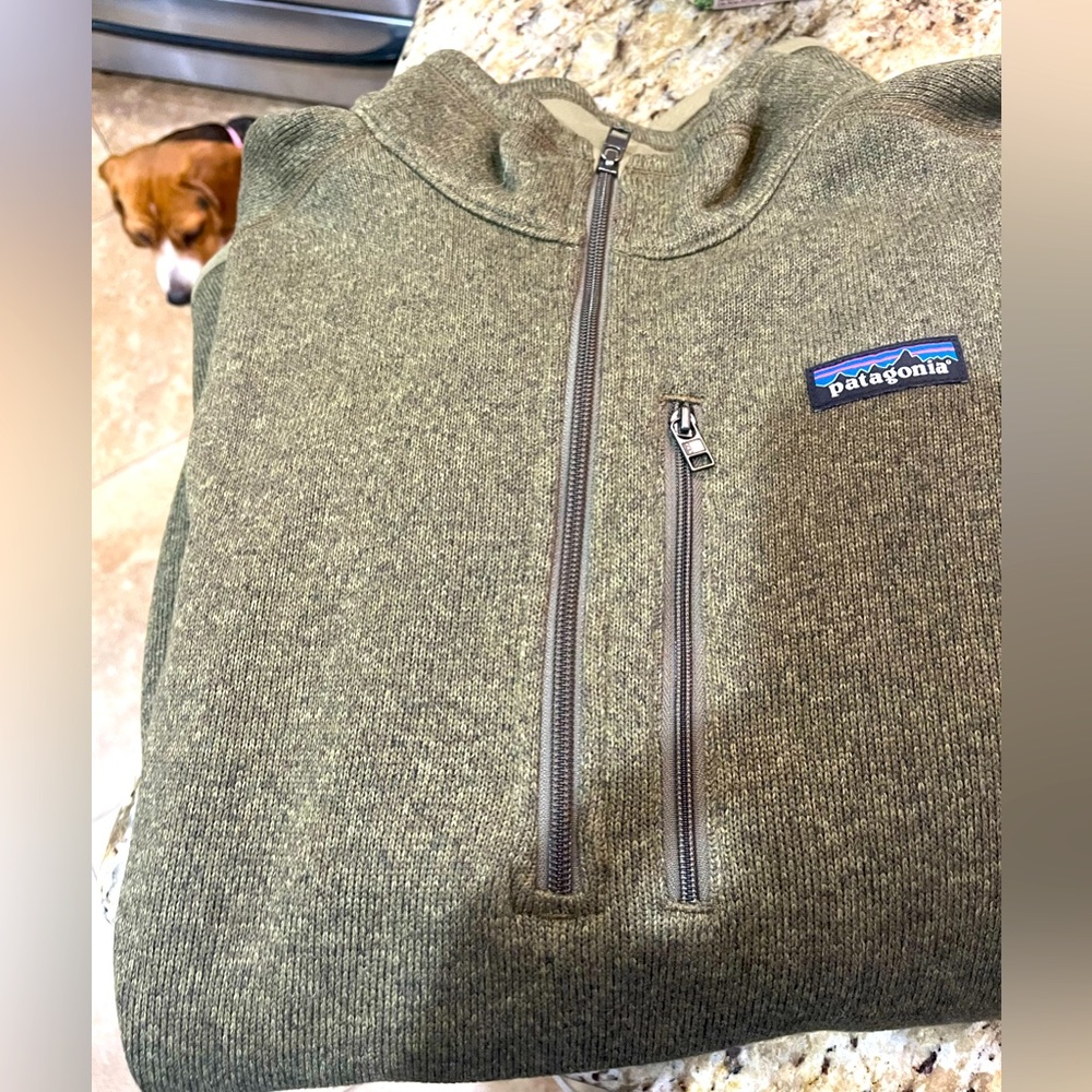 Patagonia Mens sweatshirt. Long sleeve, XXL